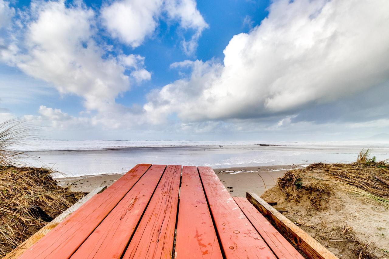 Getaway Oceanfront * Rockaway Beach